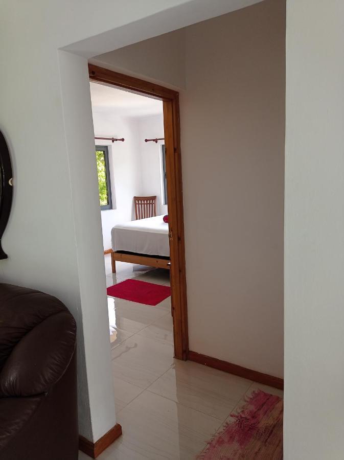 Les Forbans Selfcatering Apartment ทาคามาคา ภายนอก รูปภาพ