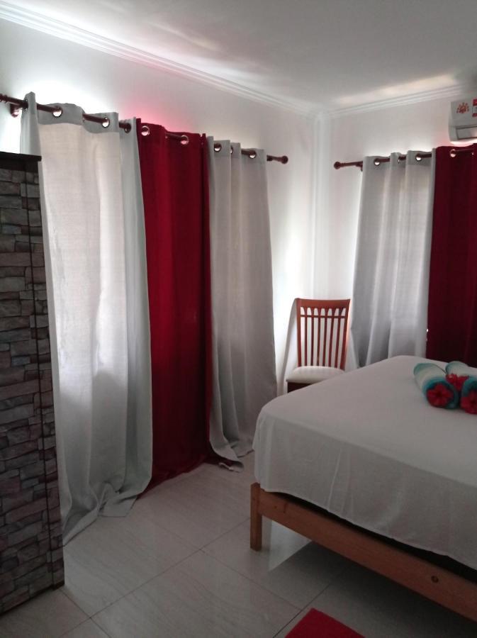 Les Forbans Selfcatering Apartment ทาคามาคา ภายนอก รูปภาพ