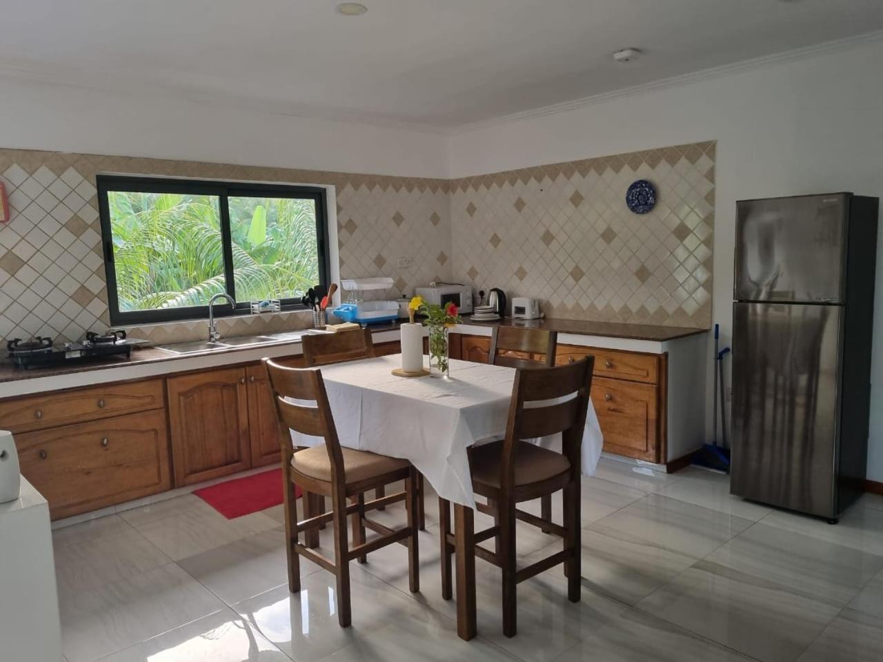 Les Forbans Selfcatering Apartment ทาคามาคา ภายนอก รูปภาพ